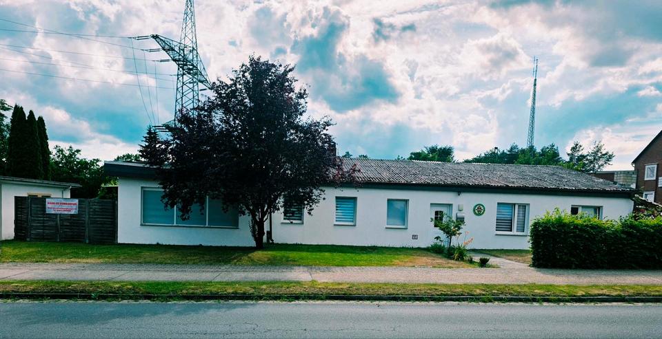 Einfamilienhaus Südheide Unterlüß - 10 Zimmer, 280 m&sup2;, 280.000&euro; | Angebot:27120561