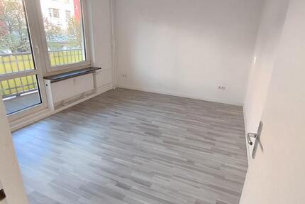 Wohnung Bremerhaven Mitte - 3 Zimmer, 56 m&sup2;, 690&euro; | Angebot:26414264