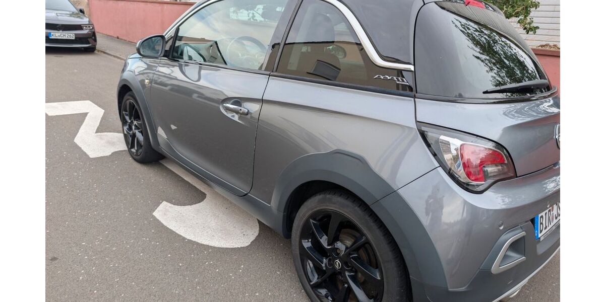 Opel Adam 135.000 km 8.800 &euro; Ramstein-Miesenbach 66877