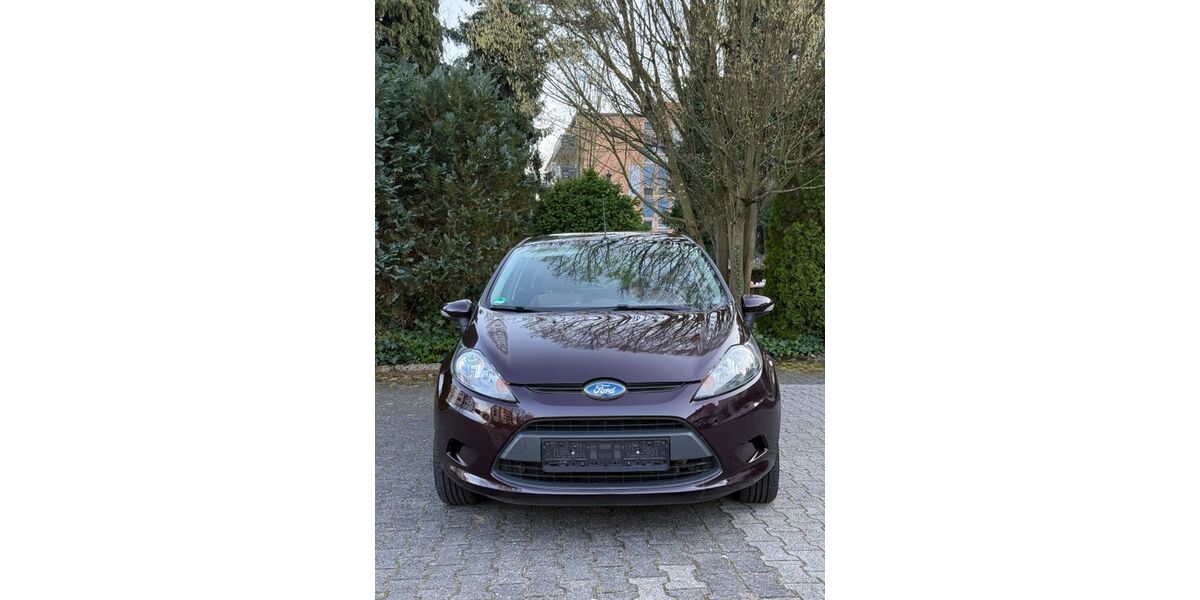Ford Fiesta 63.000 km 5.990 &euro; Remagen 53424