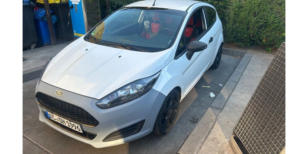 Ford Fiesta 169.193 km 4.999 &euro; Berlin 10627
