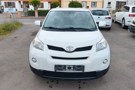 Toyota Urban Cruiser 166.000 km 4.400 &euro; Eisenach 99817