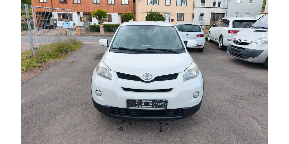Toyota Urban Cruiser 166.000 km 4.400 &euro; Eisenach 99817