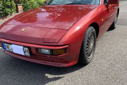 Porsche 924 145.850 km 10.500 € Korschenbroich 41352