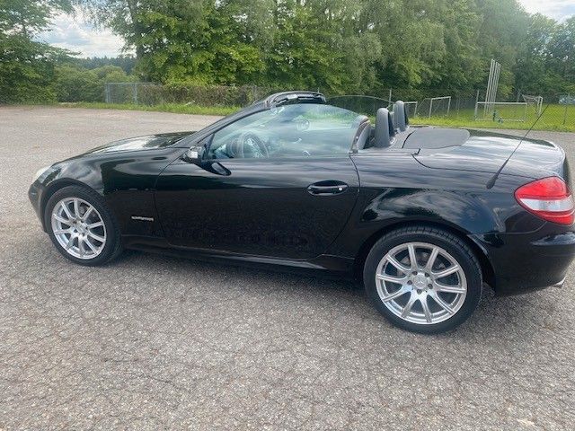 Mercedes-Benz SLK 200 190.000 km 7.950 &euro; Schollbrunn 97852