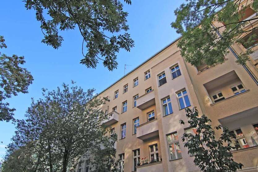 Büro in Berlin 1.199 € 101.28 m²