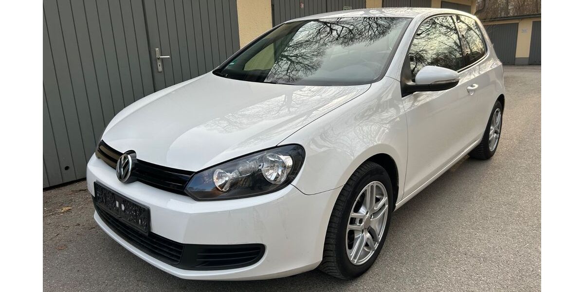 VW Golf 74.047 km 5.000 &euro; München 81925