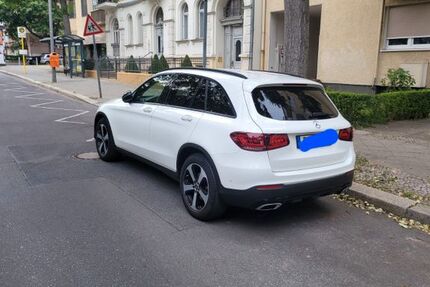 Mercedes-Benz GLC 220 109.000 km 28.000 &euro; Berlin 14199