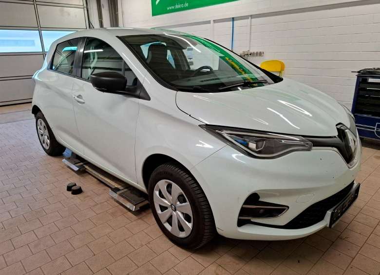Renault ZOE 44.705 km 15.599 € Zerbst / Anhalt 39261