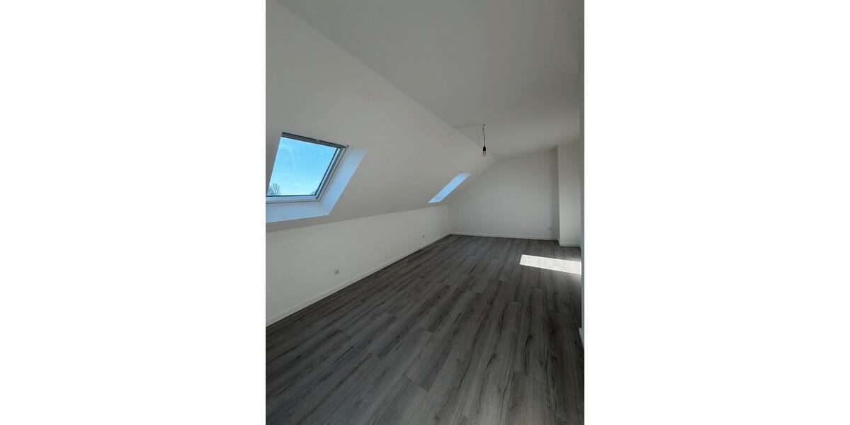 Dachgeschoßwohnung Fürth Bislohe - 2 Zimmer, 65 m&sup2;, 850&euro; | Angebot:25368755