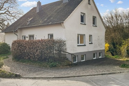 Zentral, ruhig ,individuell: Gestalten Sie Ihr Familienglück nach eigenen Wünschen - Haus Windeck Schladern | Angebot:26030671