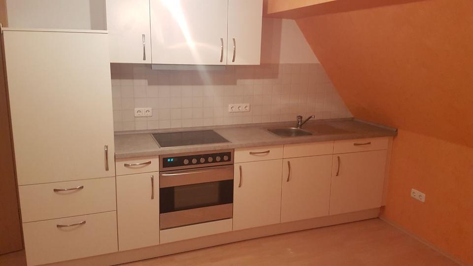 Dachgeschoßwohnung Schrozberg - 1 Zimmer, 52 m&sup2;, 470&euro; | Angebot:26364893