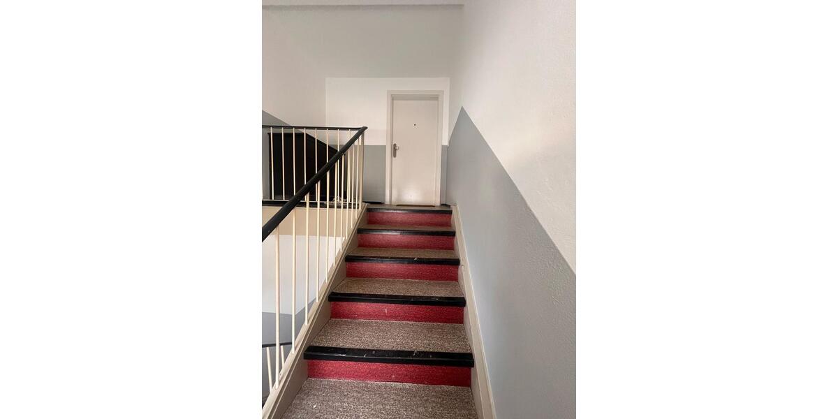 Dachgeschoßwohnung Hemau - 4 Zimmer, 75 m&sup2;, 850&euro; | Angebot:24803916