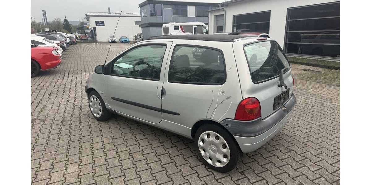 Renault Twingo 1.2 Edition Toujours Faltdach 127.000 km 1.750 &euro; Schorndorf 73614