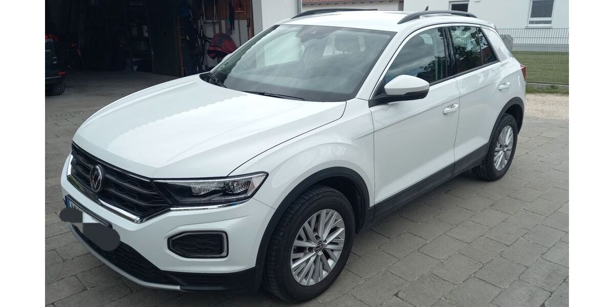 VW T-Roc 33.345 km 18.900 &euro; Pfaffenhofen 89284