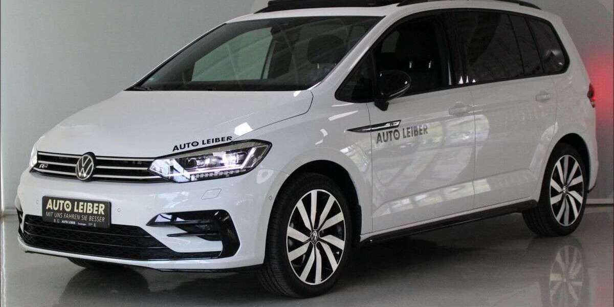 VW Touran 9.200 km 39.990 &euro; Trossingen 78647