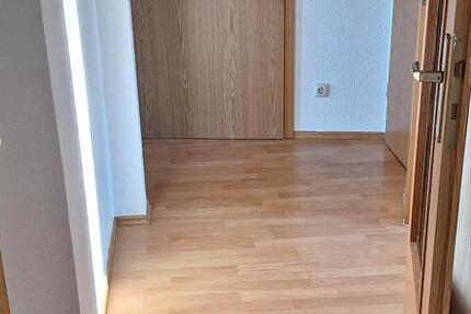 Wohnung Pößneck - 2 Zimmer, 48 m&sup2;, 480&euro; | Angebot:25512326