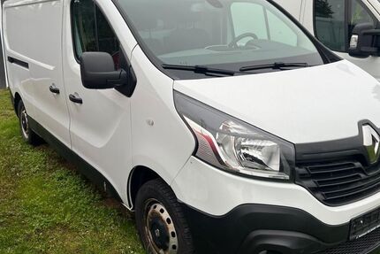 Renault Trafic 120.000 km 13.490 € Ebensfeld 96250