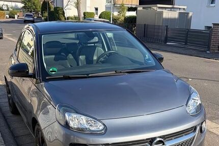 Opel Adam 81.000 km 8.490 &euro; Obertshausen 63179