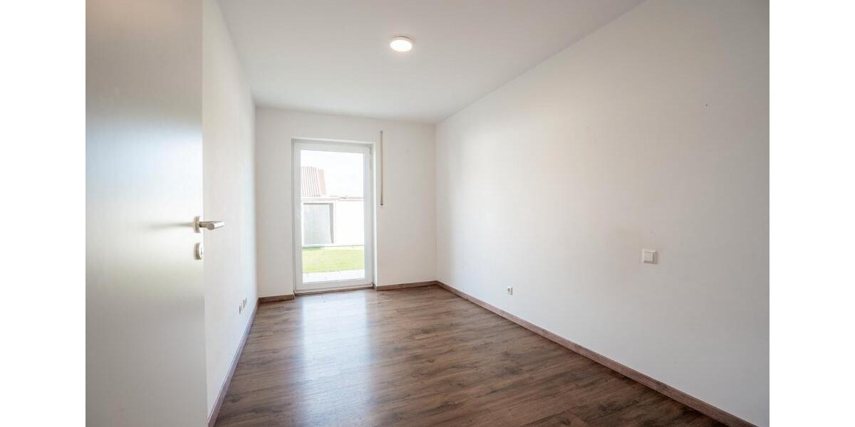 Erdgeschoßwohnung Bad Wurzach - 4 Zimmer, 104 m&sup2;, 449.000&euro; | Angebot:26757862