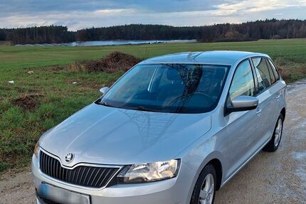 Skoda Rapid 131.000 km 10.900 &euro; Sulzbach-Rosenberg 92227