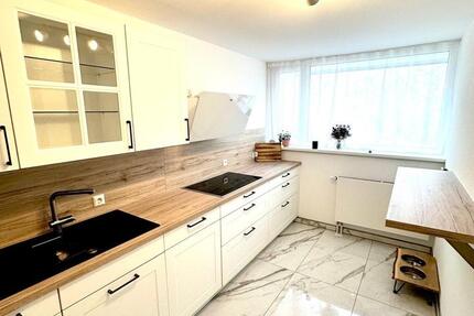 Modernes Reihenhaus in Coburg - Vermietung nach Sanierung 4 zimmer