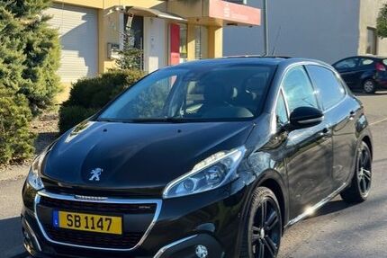 Peugeot 208 147.000 km 7.600 &euro; Wadgassen 66787