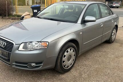 Audi A4 175.000 km 1.450 &euro; RIESA 01589