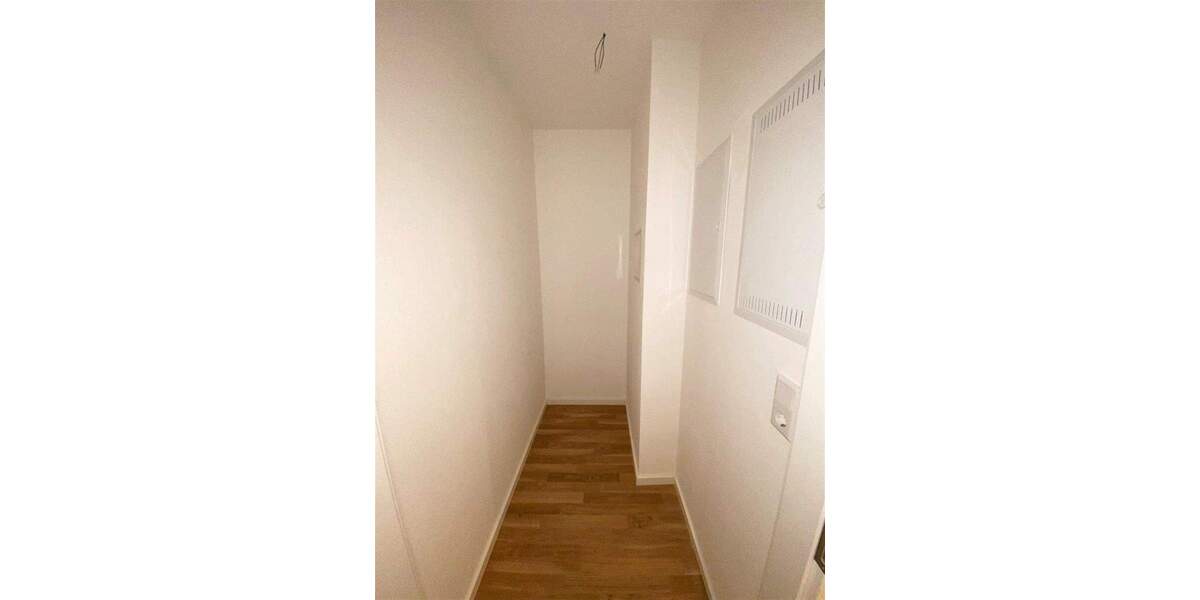 Stötteritz* Neubau* Zweitbezug* altersgerechte Whg* hell* Balkon hofseitig* offene Küche mit EBK 2 zimmer