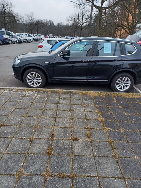 BMW X3 156.000 km 14.500 € Nürnberg 90403