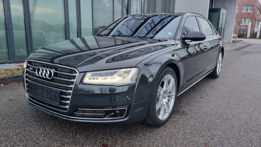 Audi A8 84.000 km 45.900 &euro; Feldkirchen bei München 85622