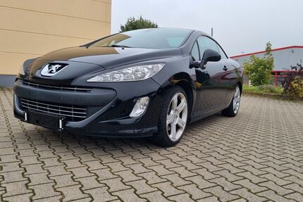 Peugeot 308 150.511 km 4.299 € Tanna 07922