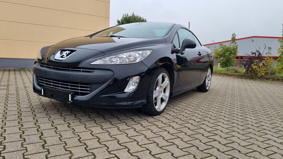 Peugeot 308 150.511 km 4.499 € Tanna 07922