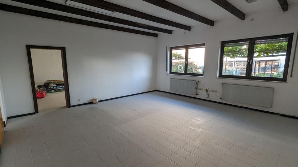 Gewerbeobjekt Griesheim - 1.800&euro; | Angebot:25322102