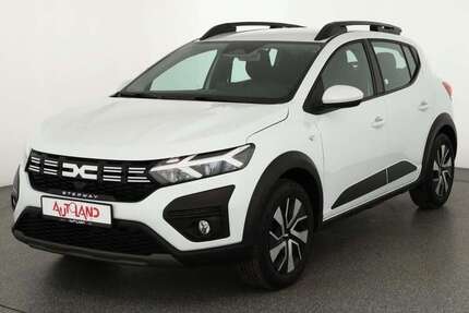 Dacia Sandero 19.108 km 15.890 &euro; Hamburg 22761