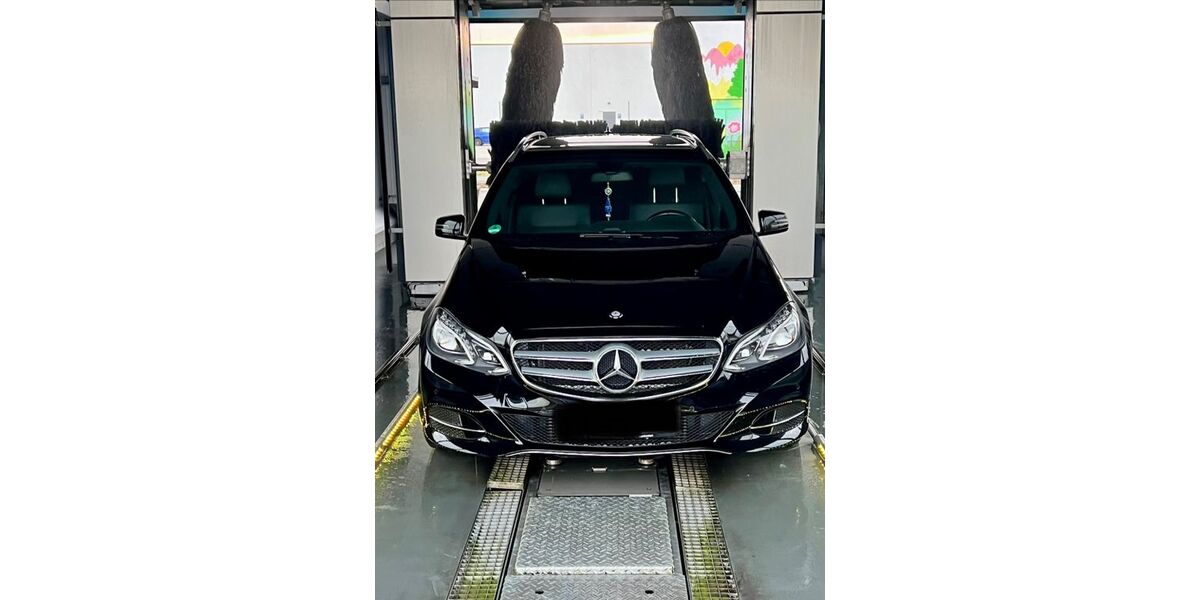 Mercedes-Benz E 220 150.000 km 16.750 &euro; Markt Erlbach 91459