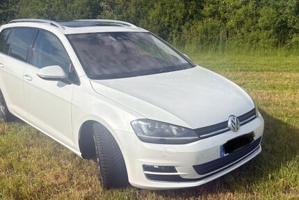 VW Golf 202.000 km 8.200 &euro; Haar 19273