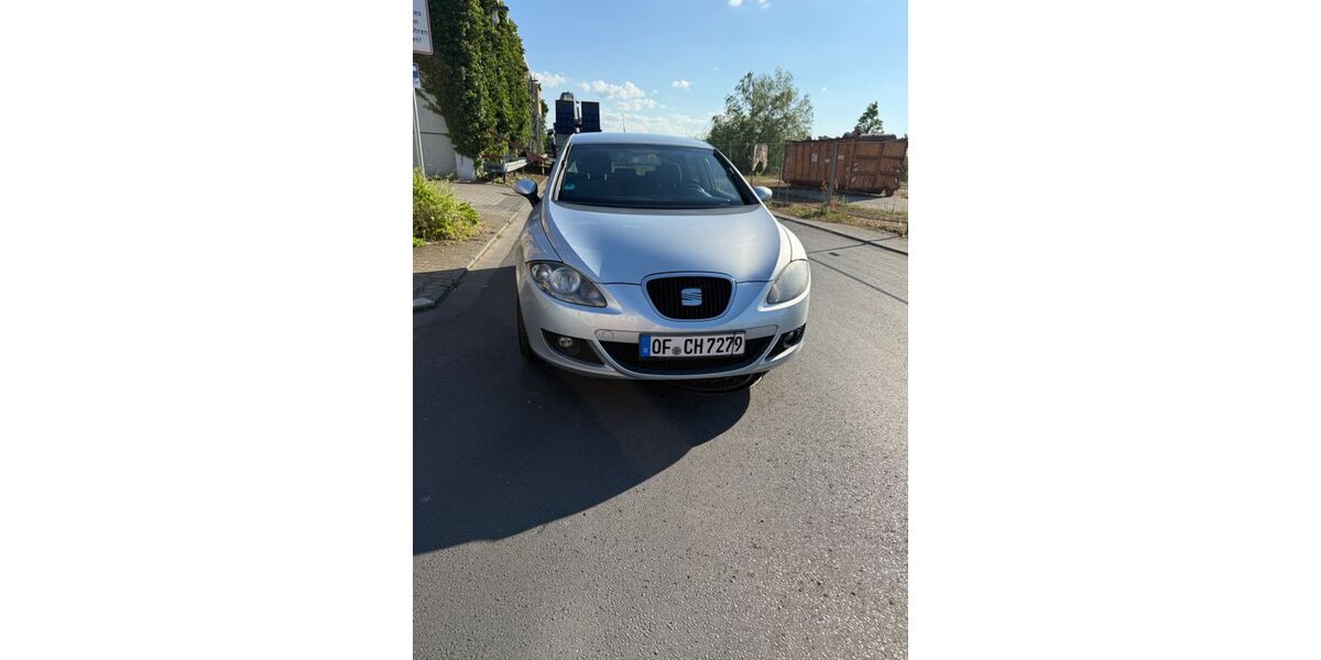 Seat Leon 172.276 km 3.799 &euro; Hanau 63450