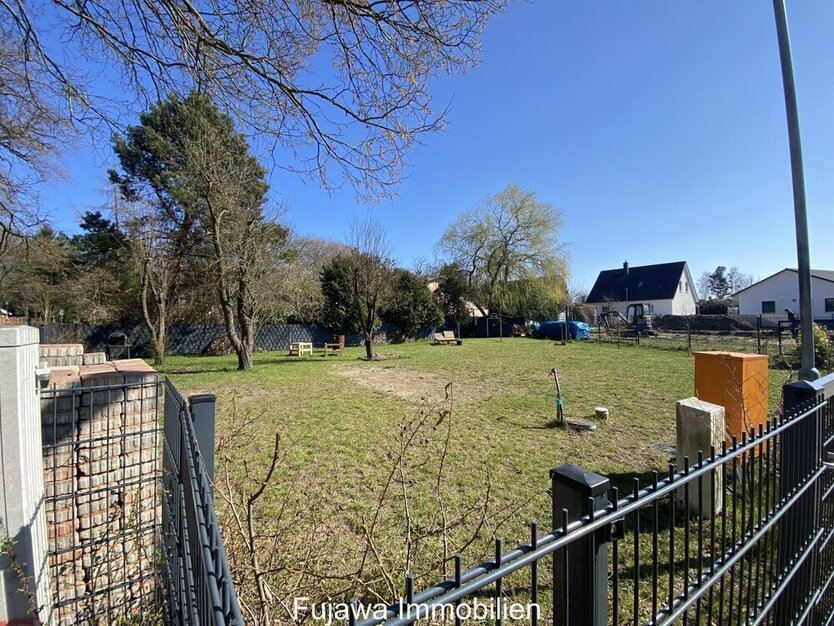 Baugrundstück in Seenähe MirowGranzow