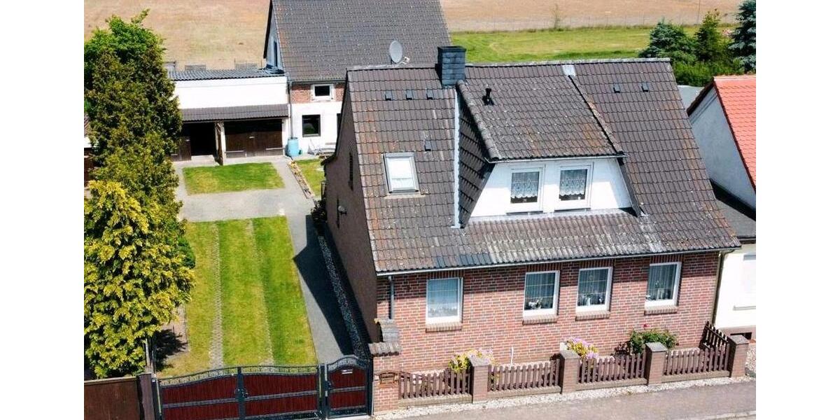 Einfamilienhaus Tangerhütte - 4 Zimmer, 120 m&sup2;, 110.000&euro; | Angebot:26705718
