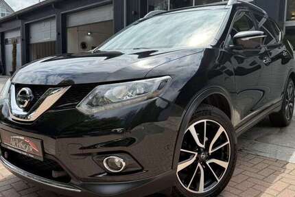 Nissan X-Trail 165.000 km 13.590 &euro; Floß 92685