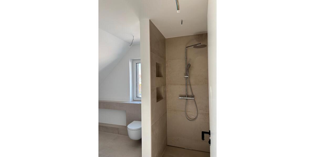 Dachgeschoßwohnung Künzell - 2 Zimmer, 75 m&sup2;, 289.999&euro; | Angebot:27163076