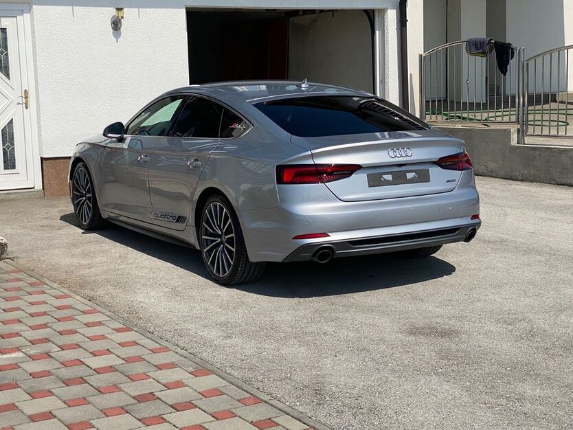Audi A5 145.000 km 22.999 € Tettnang 88069