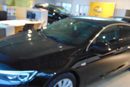 Opel Insignia 64.000 km 15.750 &euro; Mühlhausen 99974