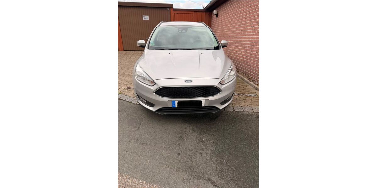 Ford Focus 90.634 km 10.199 &euro; Minden 32423