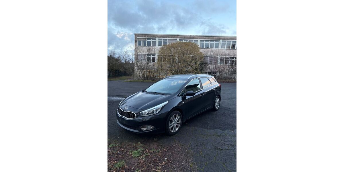 Kia ceed Sportswagon 171.000 km 5.790 &euro; Homburg 66424