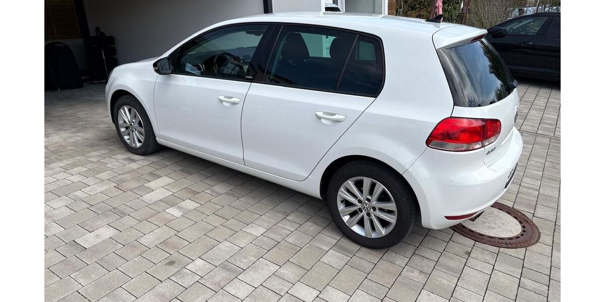VW Golf 195.000 km 7.400 &euro; Nassenfels 85128