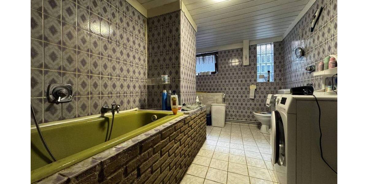 Mehrfamilienhaus, Wohnhaus Rinteln - 1 Zimmer, 200 m&sup2;, 60.000&euro; | Angebot:26308853