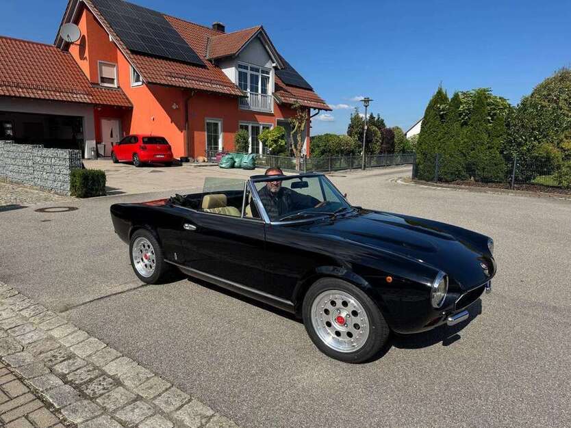 124 Spider