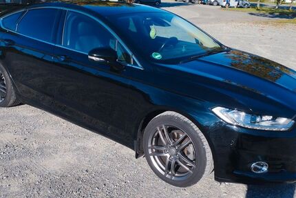 Ford Mondeo 150.000 km 15.500 € Ebersbach-Musbach 88371
